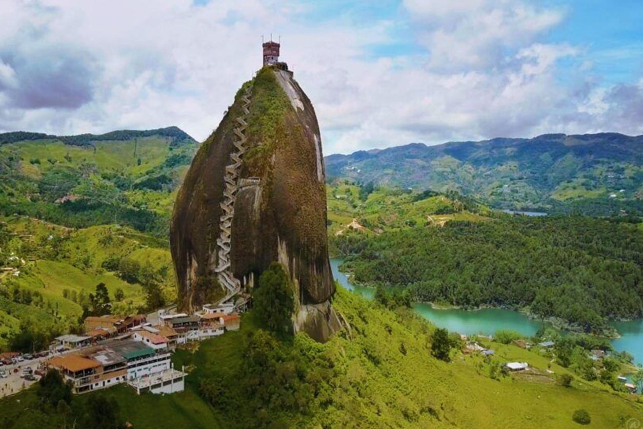 la piedra del peñol